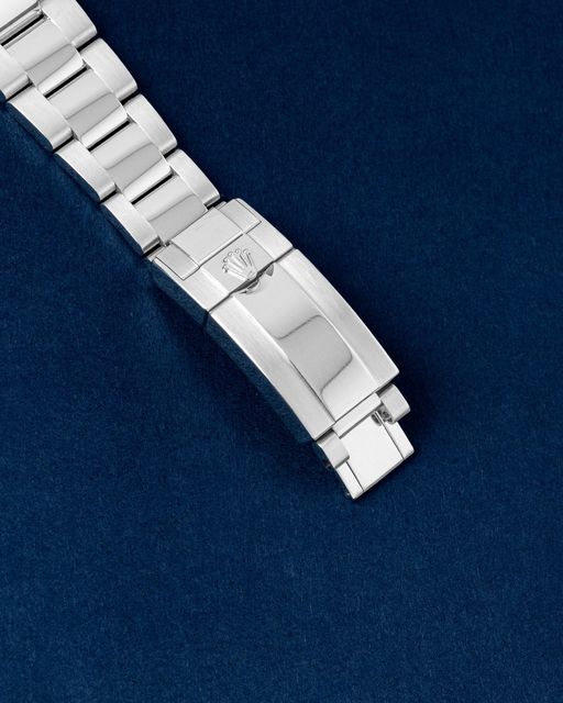 Rolex GMT Master II 116710 BLNR Image 3